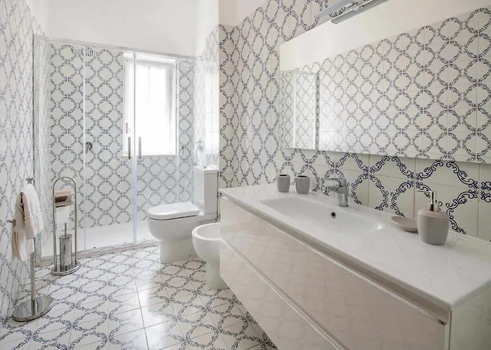 Апартаменты Amina